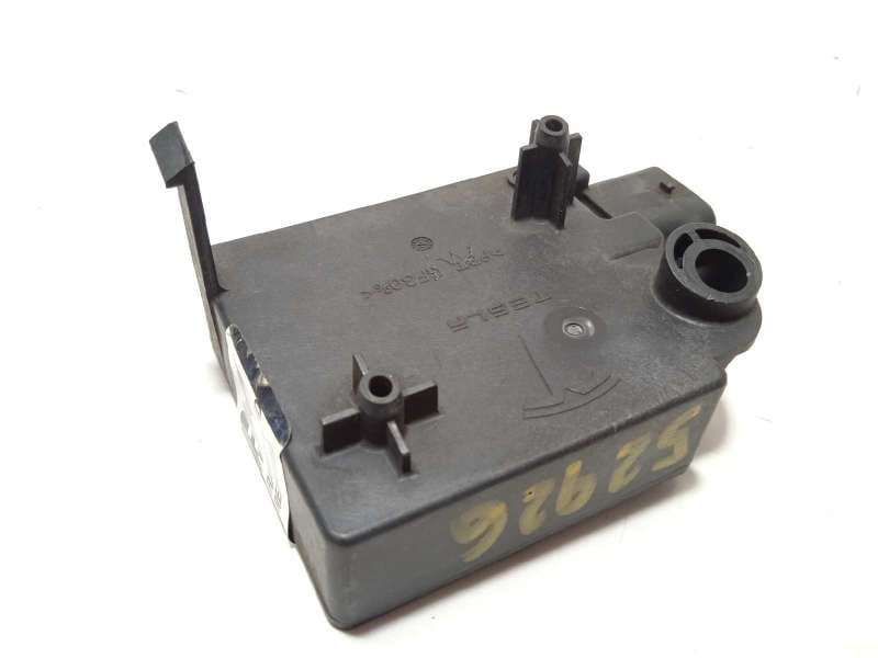 Recambio de modulo electronico para tesla model 3 referencia OEM IAM 109785500H - Blanco 3