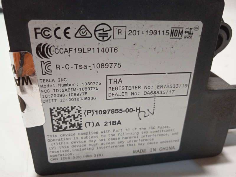 Recambio de modulo electronico para tesla model 3 referencia OEM IAM 109785500H - Blanco 4
