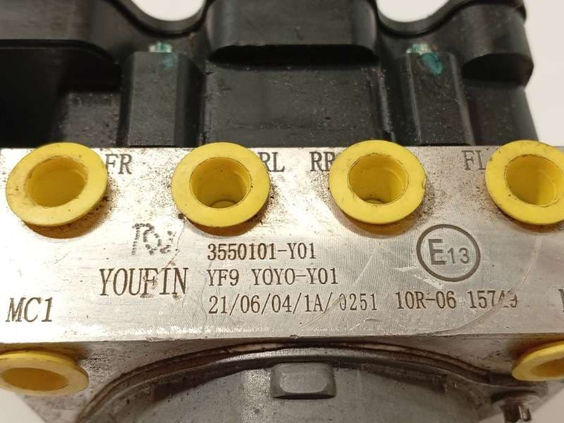 Recambio de abs para xev yoyo ev referencia OEM IAM 3550101Y01 YF9Y0Y0Y01 04100010AA - Blanco 7