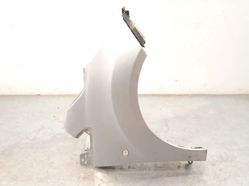 Recambio de aleta delantera derecha para ford ka (ru8) 1.3 tdci referencia OEM IAM 1673511 - Plata