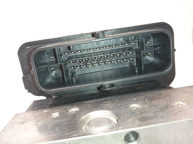 Recambio de abs para renault kadjar zen referencia OEM IAM 476601356R 0265956527 269829 4