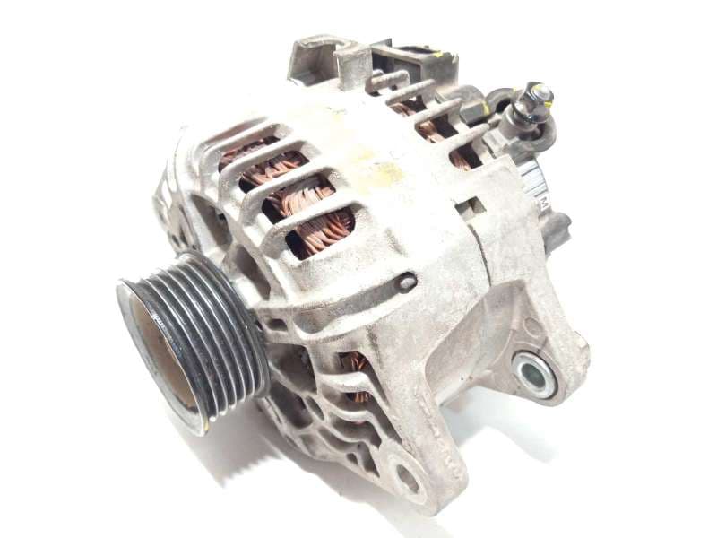 Recambio de alternador para hyundai ix35 1.6 cat referencia OEM IAM 373002B600  2609780 - Blanco