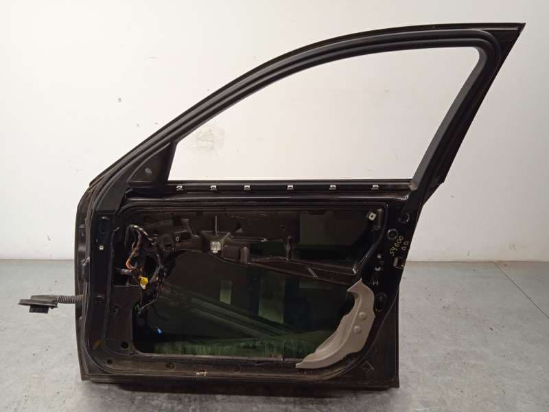 Recambio de puerta delantera derecha para bmw 5 (e60) 530 i referencia OEM IAM 41515A2A3A6 - Negro 4