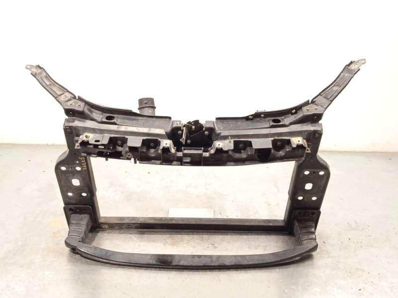 Recambio de panel frontal para ford ka (ru8) 1.3 tdci referencia OEM IAM 1823423 - Plata