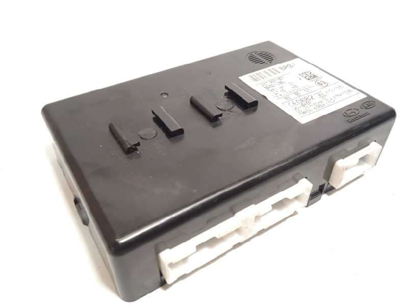 Recambio de modulo electronico para hyundai i20 city s referencia OEM IAM 954001JBB1 2
