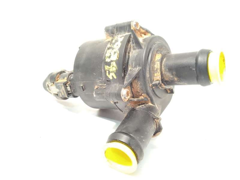 Recambio de bomba agua para seat ibiza v (kj1, kjg) 1.0 tsi referencia OEM IAM 5Q0965567N - Blanco