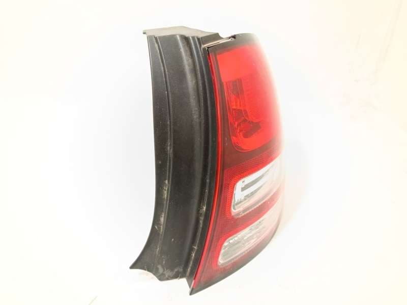 Recambio de piloto trasero derecho para citroën c3 ii (sc_) 1.4 referencia OEM IAM 6351KQ 2