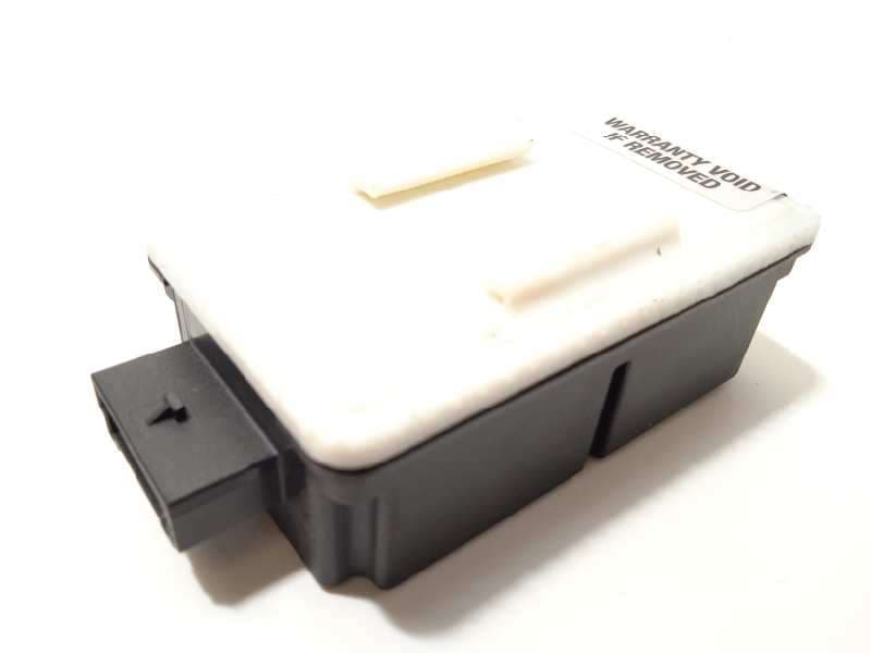 Recambio de sensor para tesla model 3 referencia OEM IAM 145896500A - Blanco 3
