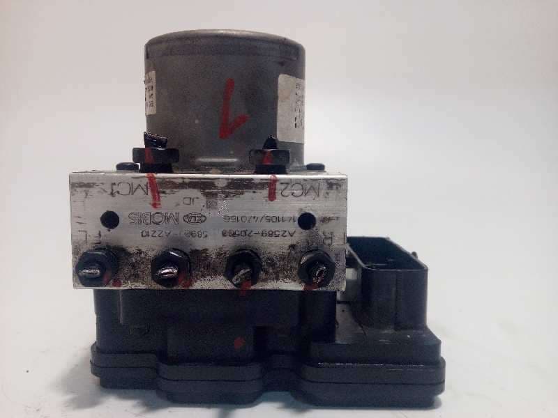 Recambio de abs para kia cee'd drive referencia OEM IAM 58920A2210 6158945200 A258920500