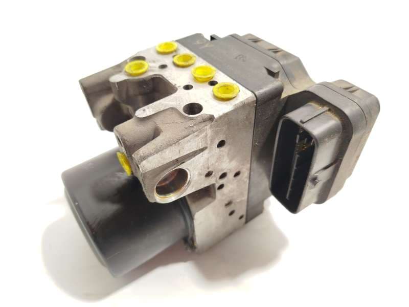 Recambio de abs para lexus is200 (ds2/is2) 220d referencia OEM IAM 4454053100  1338008060 - Azul