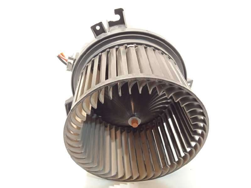 Recambio de motor calefaccion para tesla model 3 referencia OEM IAM T30231C  DRF84A34006A - Blanco 4