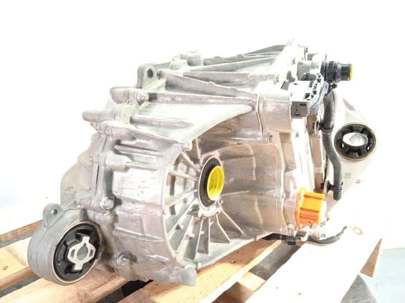 Recambio de motor completo para tesla model 3 referencia OEM IAM 3D3 112096010G - Blanco