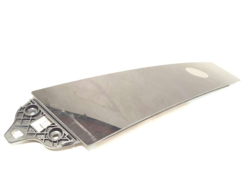 Recambio de embellecedor para tesla model 3 ev referencia OEM IAM 110925300I - Blanco