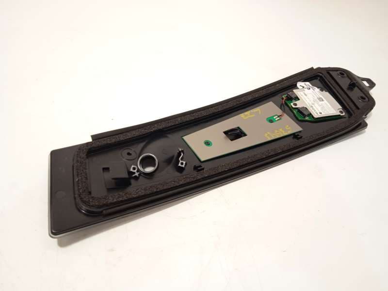 Recambio de embellecedor para tesla model 3 ev referencia OEM IAM 110925300I - Blanco 3