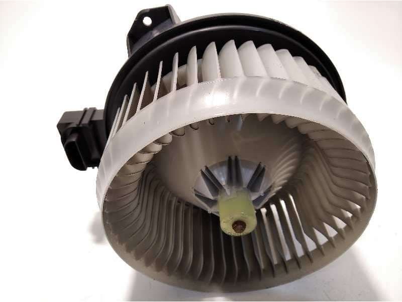 Recambio de motor calefaccion para jeep patriot referencia OEM IAM 5191743AA  2727005101 4
