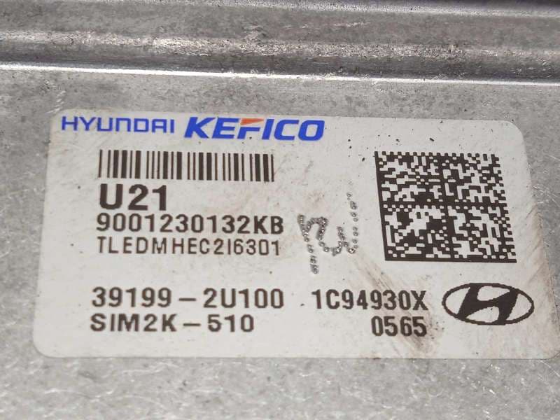 Recambio de centralita motor uce para hyundai tucson referencia OEM IAM 391992U100 - Blanco 4