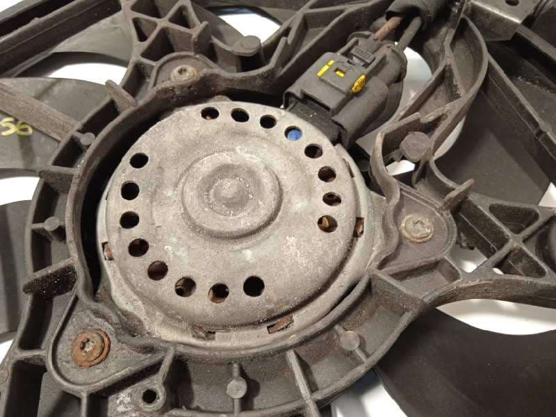 Recambio de electroventilador para fiat doblo 1.4 16v turbo referencia OEM IAM 51833973 - Blanco 3