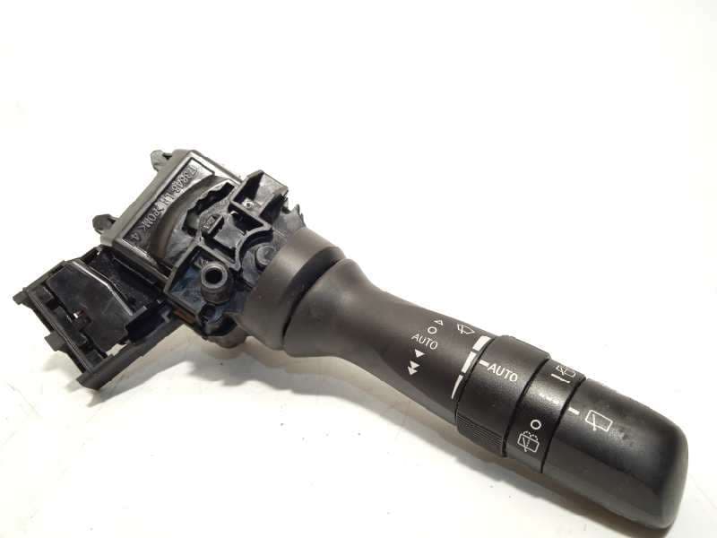 Recambio de mando limpia para toyota rav 4 (a3) d-4d cat referencia OEM IAM 4819017F462