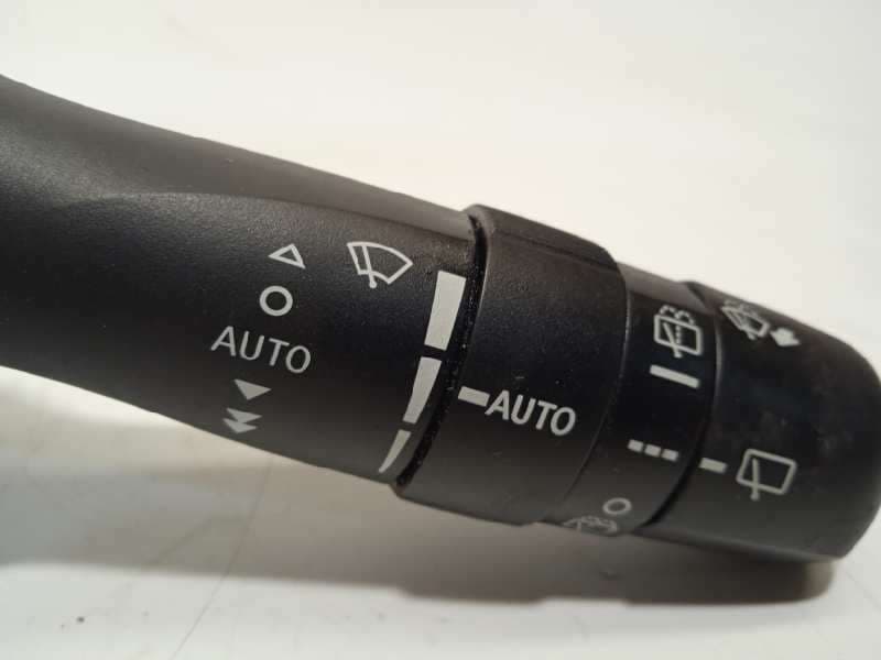 Recambio de mando limpia para toyota rav 4 (a3) d-4d cat referencia OEM IAM 4819017F462 2