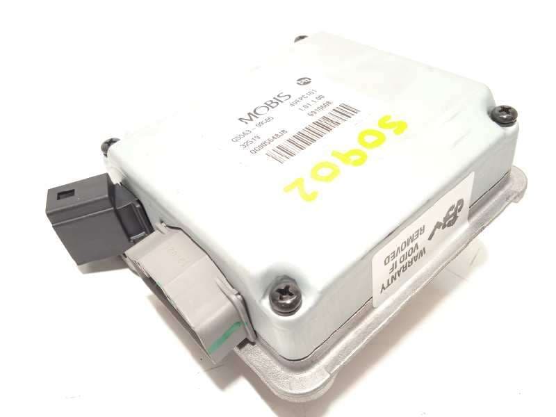 Recambio de centralita direccion para kia niro referencia OEM IAM G556399505  QG005648JB - Blanco