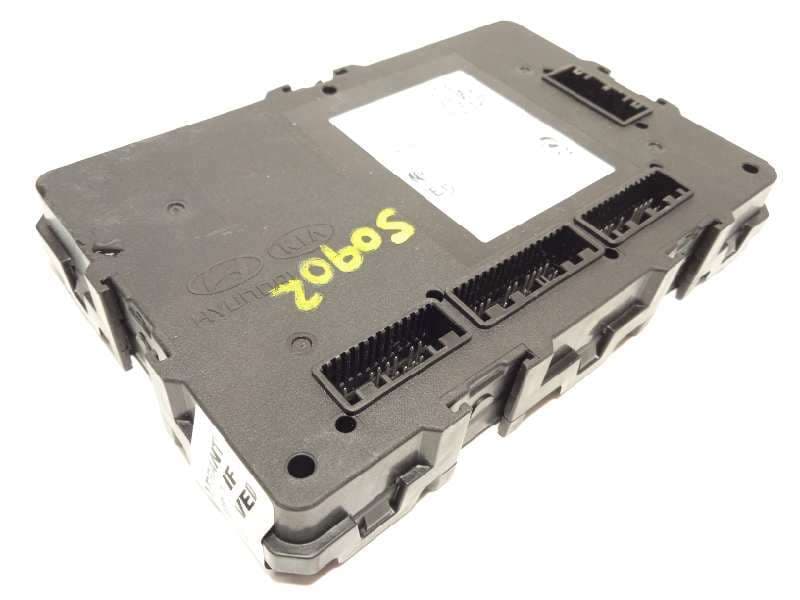 Recambio de modulo electronico para kia niro referencia OEM IAM 954B0G5EB0 - Blanco