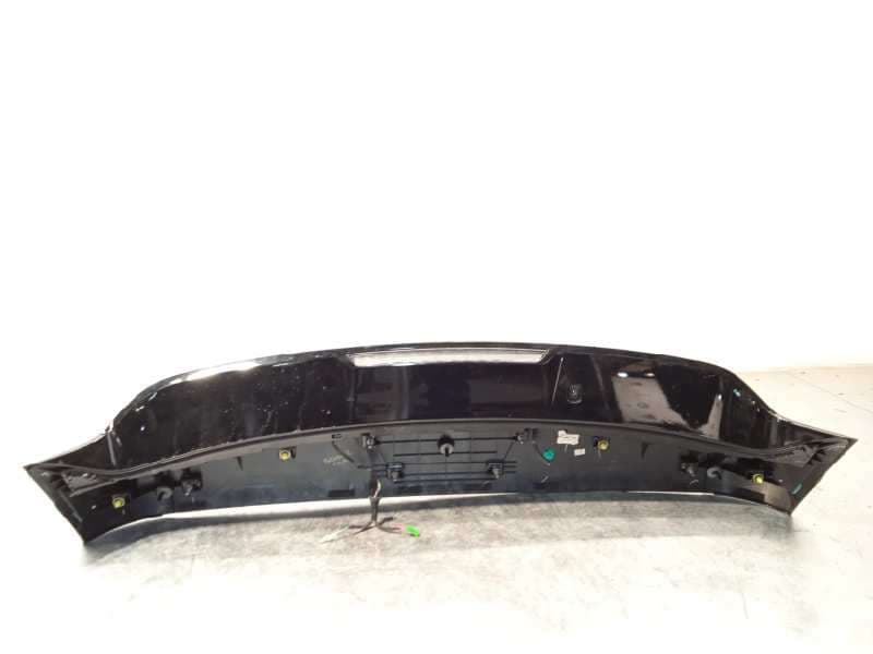 Recambio de aleron trasero para lynk & co 01 phev referencia OEM IAM 8888722707 - Negro 4
