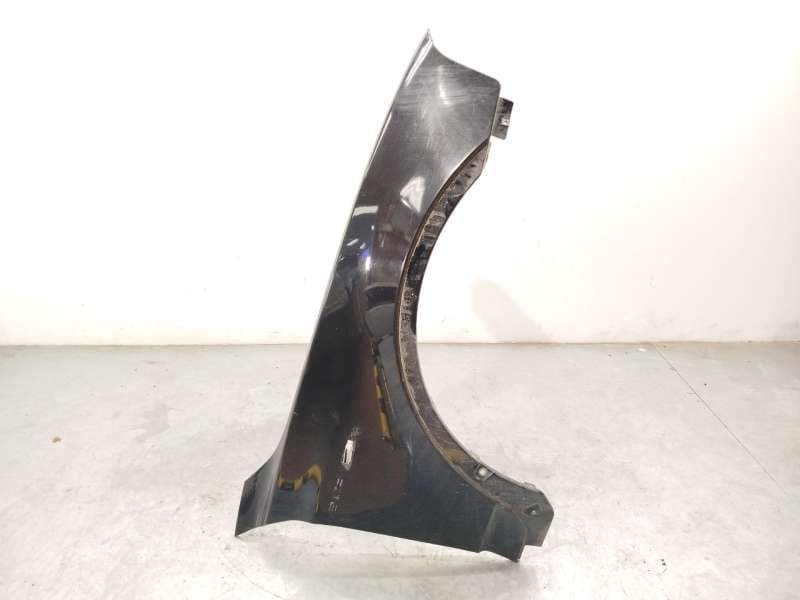Recambio de aleta delantera derecha para bmw x3 (e83) 2.0 d referencia OEM IAM 41353405922 - Negro