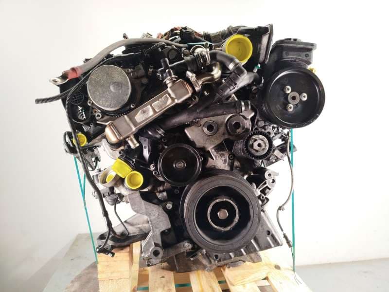 Recambio de despiece motor para bmw x3 (e83) 2.0 d referencia OEM IAM 204D4 - Negro 3