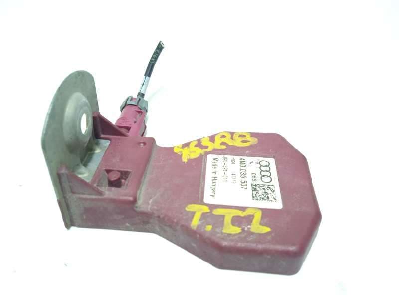 Recambio de antena para audi a3 sedán (8vm) referencia OEM IAM 4M0035507 - Rojo 2