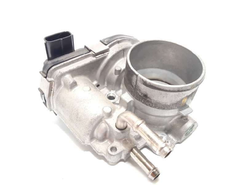 Recambio de caja mariposa para toyota yaris 1.0 cat referencia OEM IAM 220300Q040