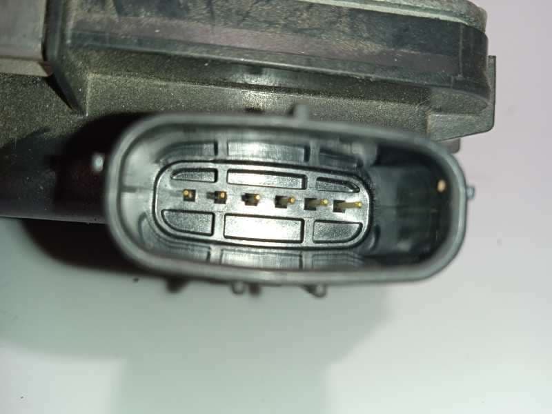 Recambio de caja mariposa para toyota yaris 1.0 cat referencia OEM IAM 220300Q040 4