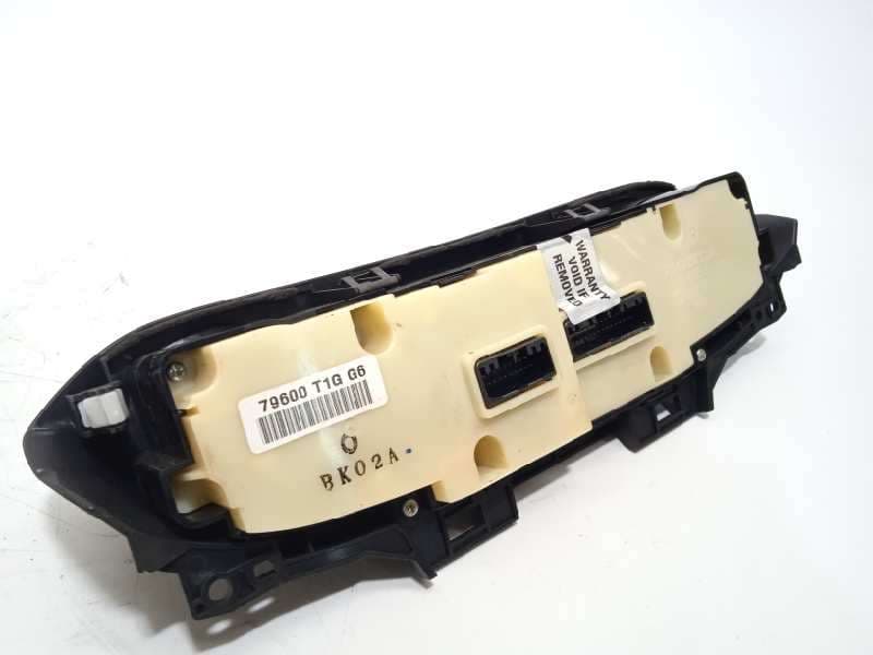 Recambio de mando climatizador para honda cr-v comfort 4x4 referencia OEM IAM 79600T1GG6 - Blanco 4