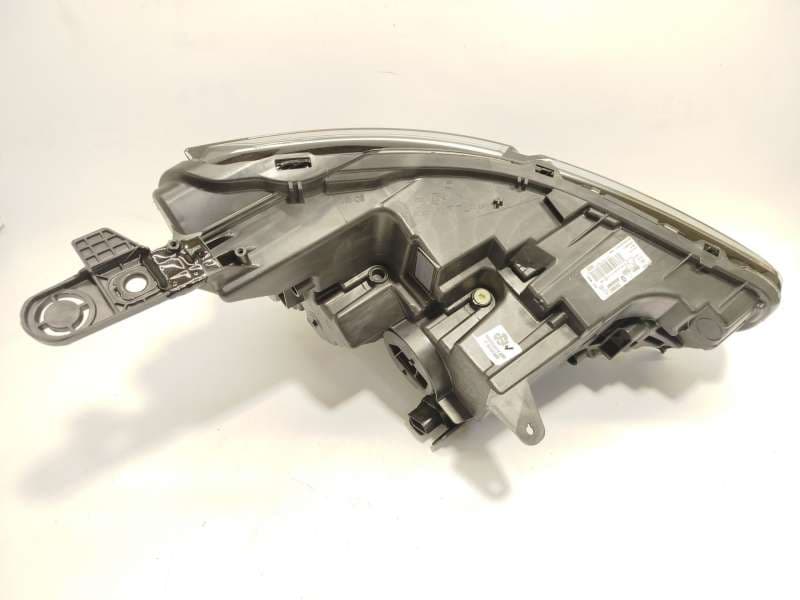 Recambio de faro izquierdo para citroën c4 iii 1.2 referencia OEM IAM 9830649480  73374697 4
