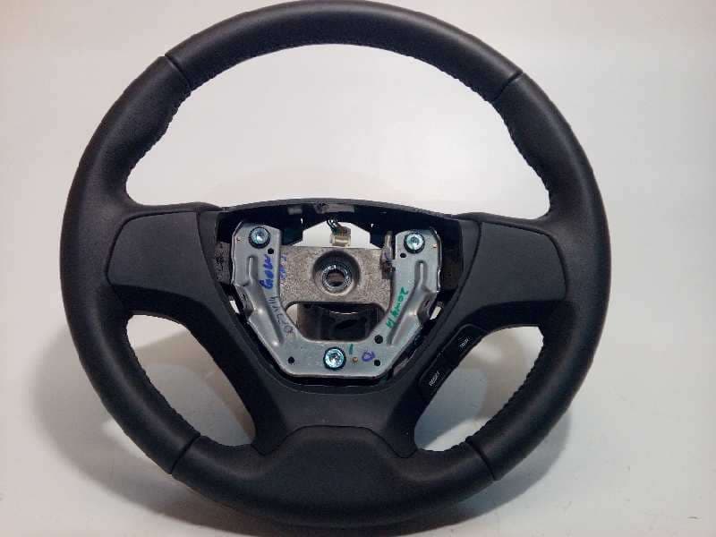 Recambio de volante para hyundai i10 1.0 cat referencia OEM IAM 56110B9100PYN - Blanco