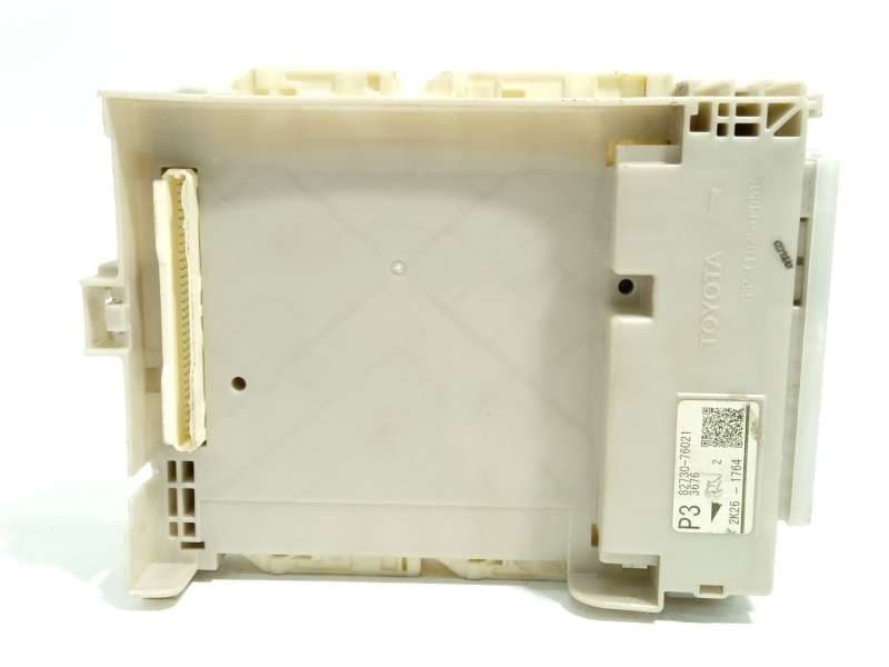 Recambio de modulo electronico para lexus ct 200h referencia OEM IAM 8273076021 - Gris 2