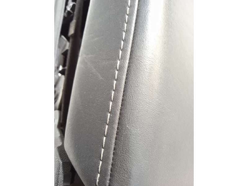 Recambio de consola central para tesla model 3 referencia OEM IAM 108789700B - Blanco 3