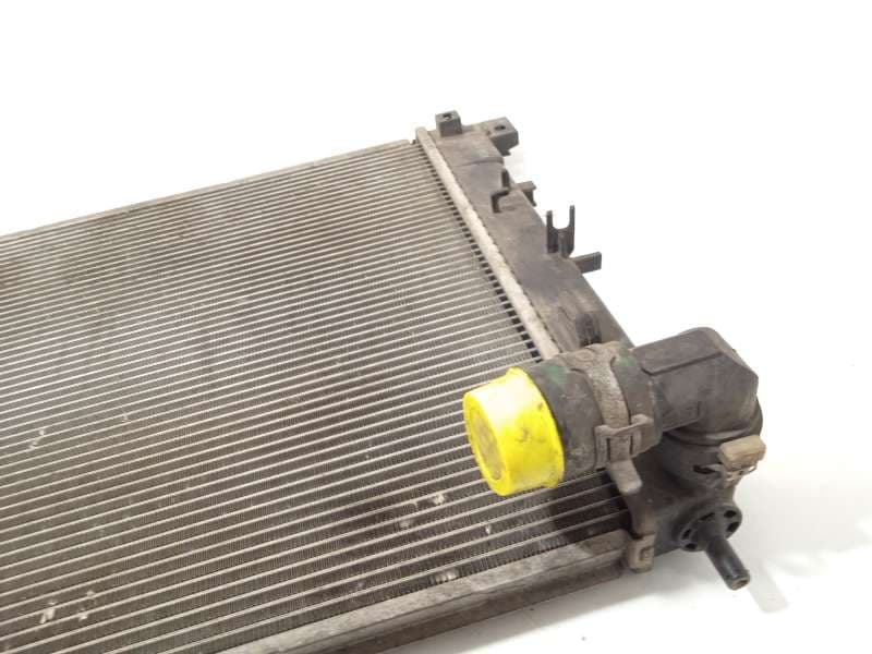 Recambio de radiador agua para hyundai i30 (gd) 1.4 crdi referencia OEM IAM 25310A5800 - Blanco 3