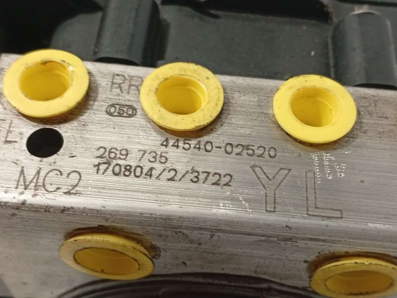 Recambio de abs para toyota auris active referencia OEM IAM 4454002520 0265956504 269735 6