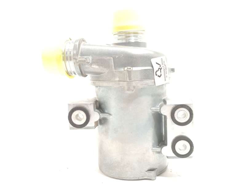 Recambio de bomba agua para byd seal u dm-i referencia OEM IAM SA3HE1307100  1309935000 3