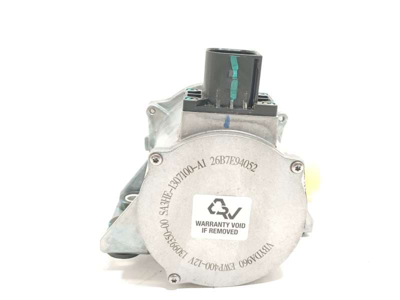 Recambio de bomba agua para byd seal u dm-i referencia OEM IAM SA3HE1307100  1309935000 4