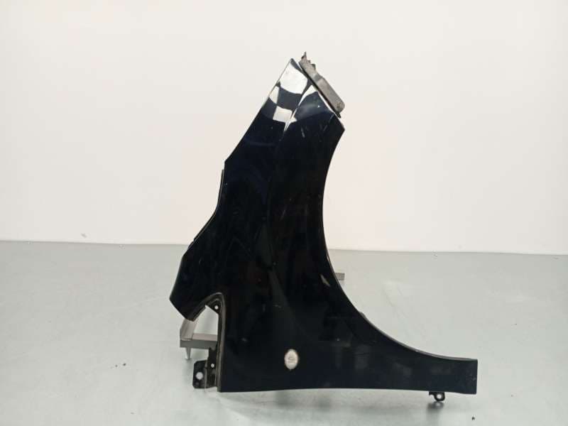 Recambio de aleta delantera derecha para ford ka (ru8) 1.3 tdci referencia OEM IAM 1673511 - Negro