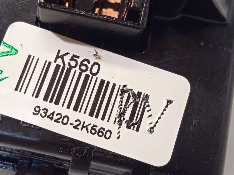 Recambio de mando limpia para kia cee'd (jd) 1.6 crdi 110 referencia OEM IAM 934202K560 - Blanco 4