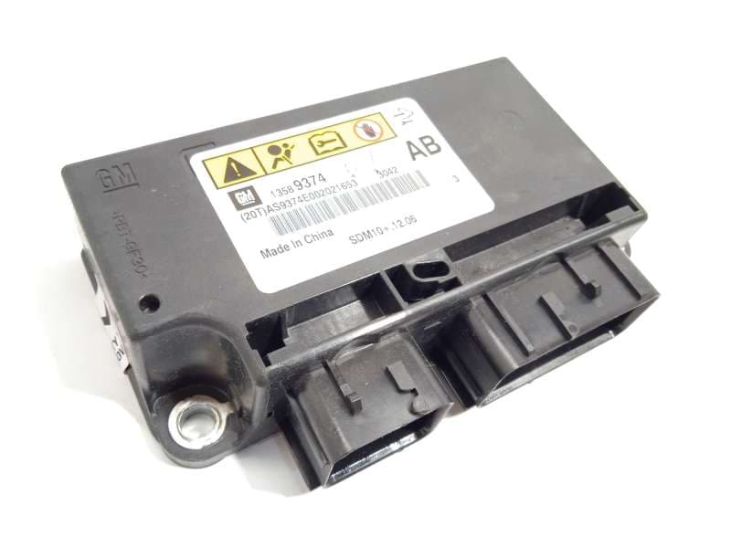 Recambio de centralita airbag para chevrolet orlando lt referencia OEM IAM 13589374 - Negro