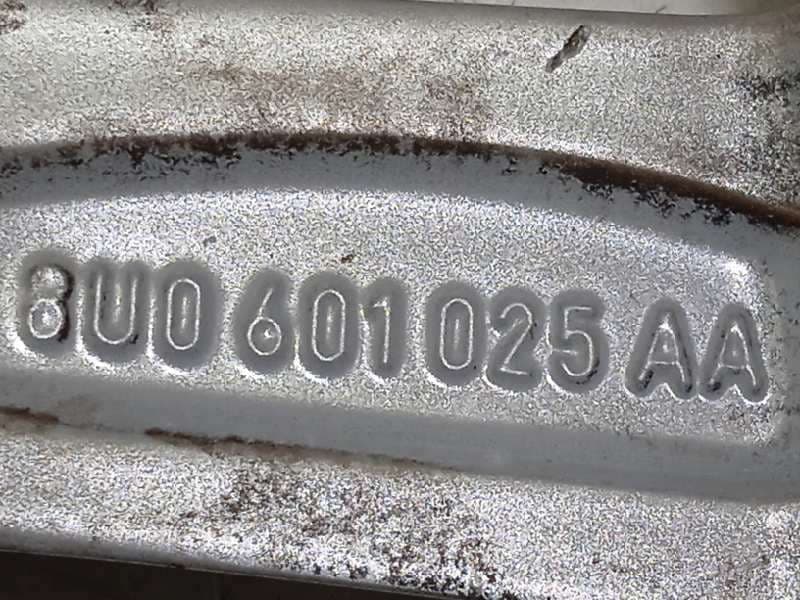 Recambio de llanta para audi q3 (8ug) attraction referencia OEM IAM 8U0601025AA - Negro 8