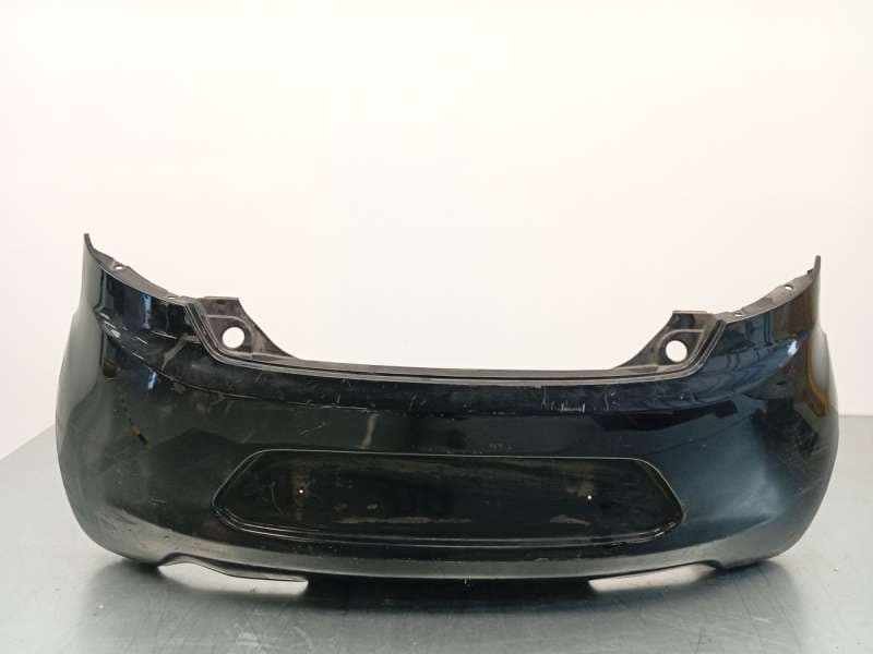 Recambio de paragolpes trasero para ford ka (ru8) 1.3 tdci referencia OEM IAM 1580749 - Negro