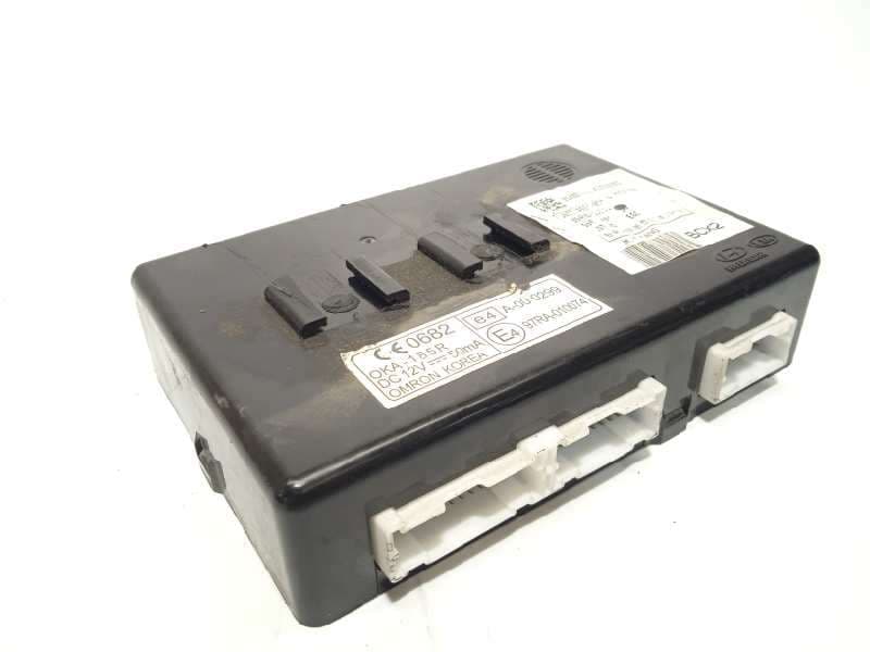 Recambio de modulo electronico para hyundai i20 1.2 cat referencia OEM IAM 954001J111 - Rojo