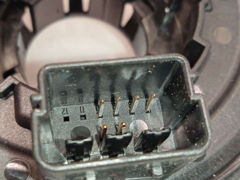 Recambio de anillo airbag para seat ibiza v (kj1, kjg) 1.0 tsi referencia OEM IAM 2Q0959653 3