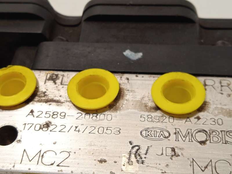 Recambio de abs para kia cee'd drive referencia OEM IAM 58920A2230 6158945200 A258920800 6