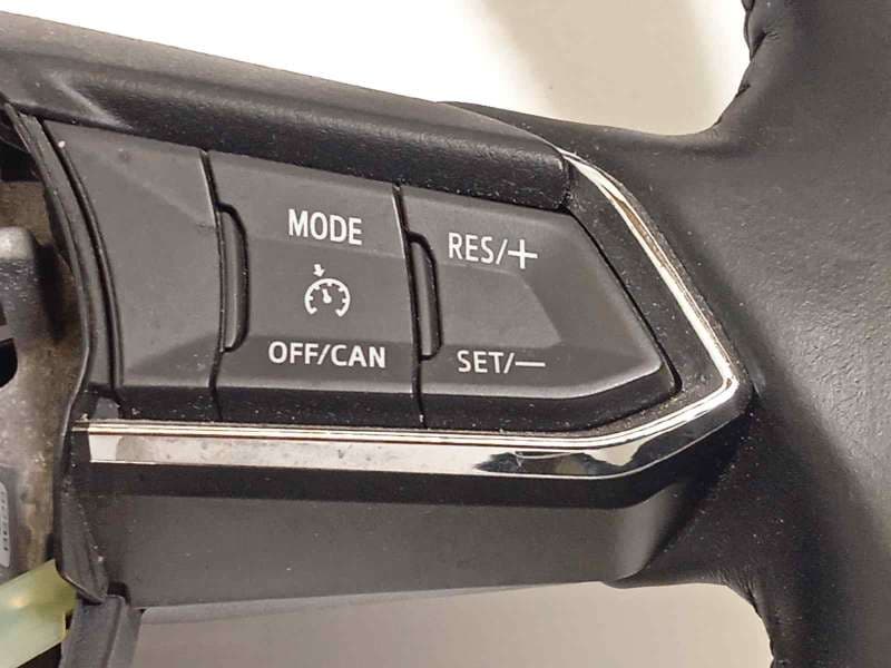 Recambio de volante para mazda cx-5 2.0 cat referencia OEM IAM K0273G02 - Blanco 2
