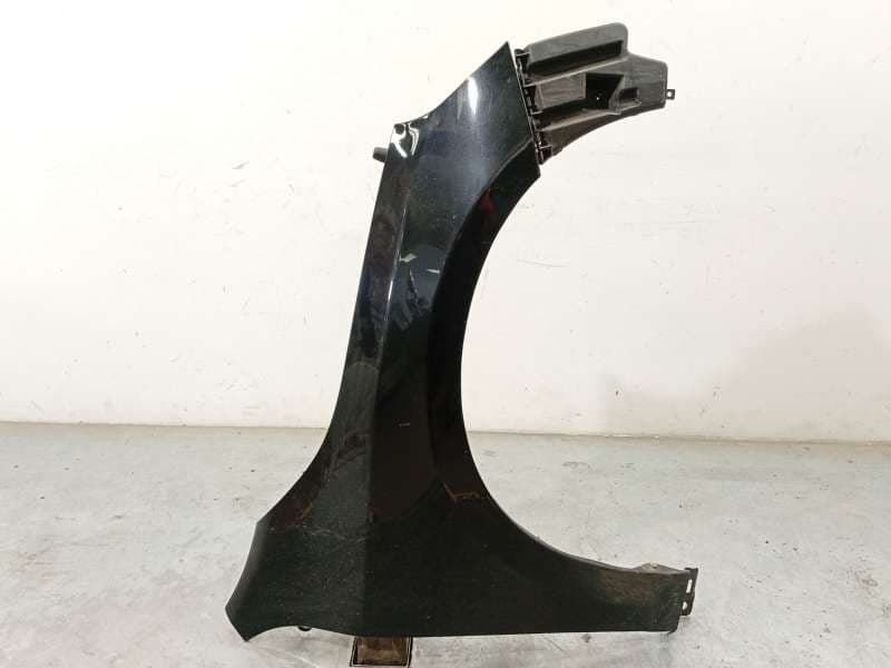 Recambio de aleta delantera derecha para volvo s60 ii (134) d3 referencia OEM IAM 31352074